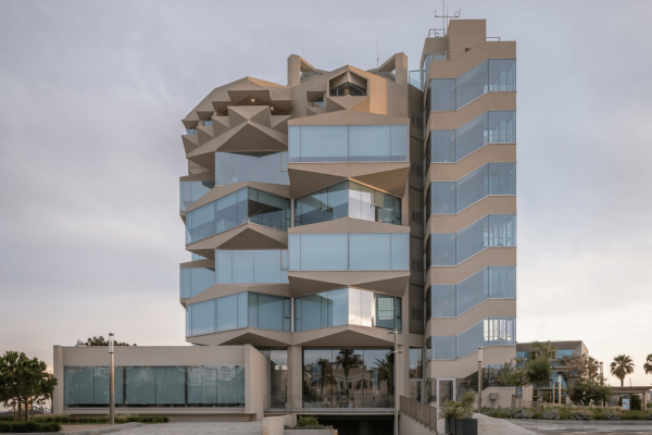 Sistema de cerraduras iLOQ en el edificio institucional del Port de Tarragona - 2023